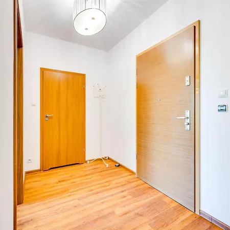Focha Prostywynajem Premium Parking Sauna Kort غدانسك
